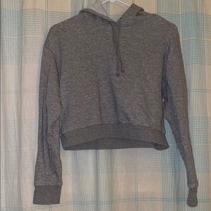 cropped hoodie